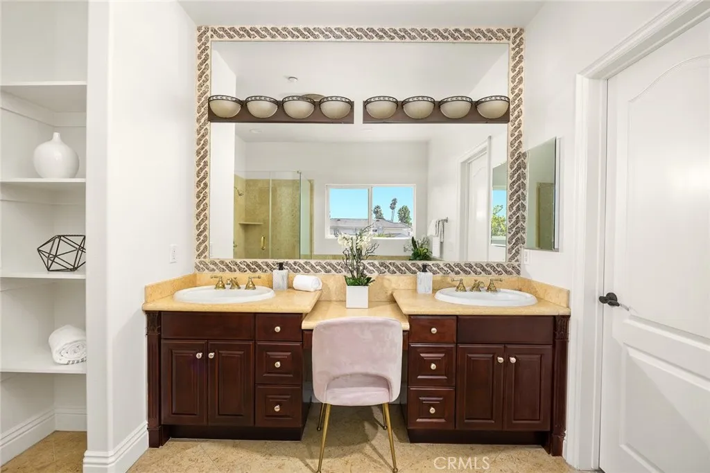 77 W Naomi, Arcadia, California 91007 home-pic-23